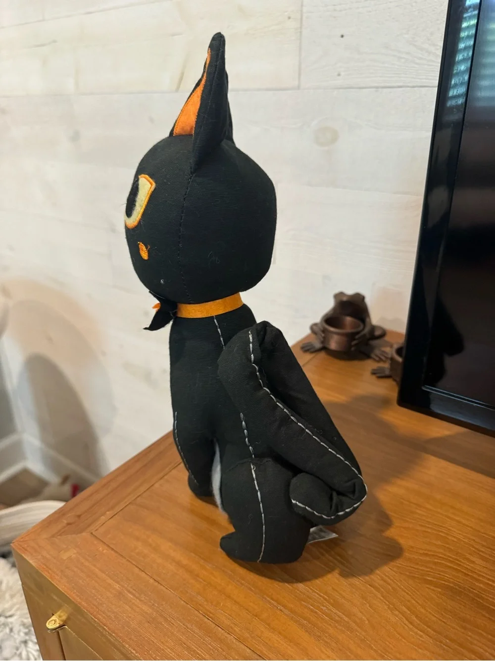 Target Hide & EEK! Black Cat Halloween Decor, 13”